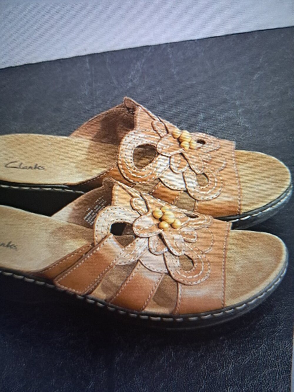 Clarks Lexi Slide Leather Strappy Dark Tan Size 9.5M Sandal - Picture 7 of 8